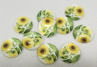 12mm - Cabochon, Delicate Sunflower